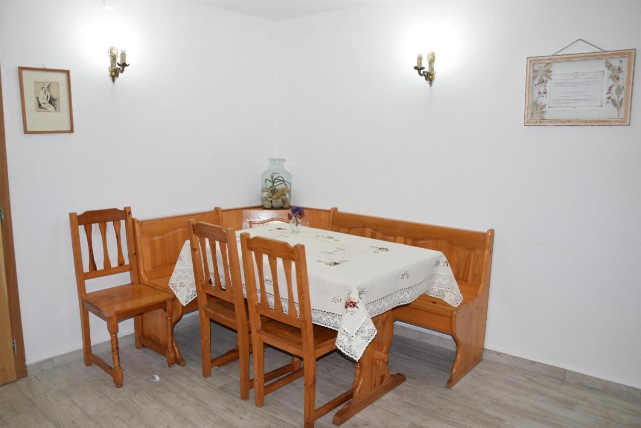 Guest House Astra Arbanasi Exteriér fotografie