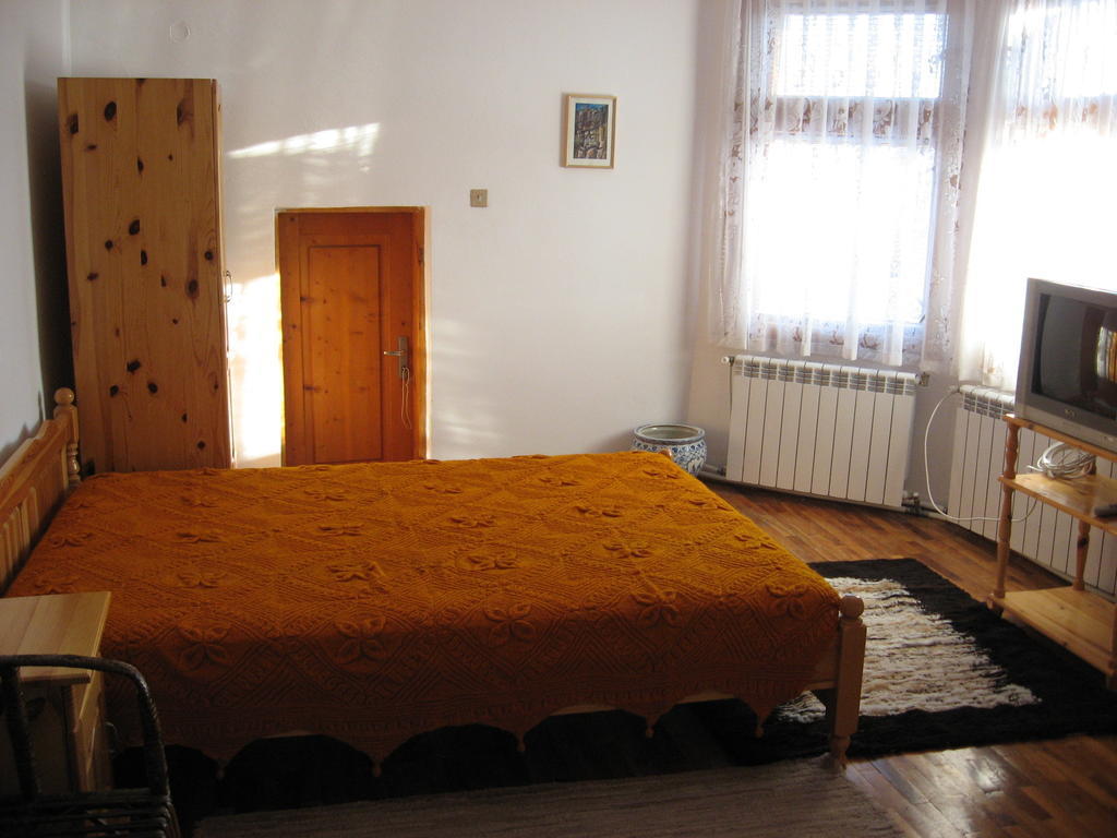 Guest House Astra Arbanasi Pokoj fotografie